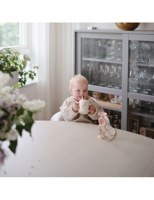 Tasse d'apprentissage + paille... Tasse d'apprentissage + paille...