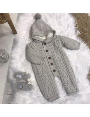 combinaison tricot gris à capuche pompon