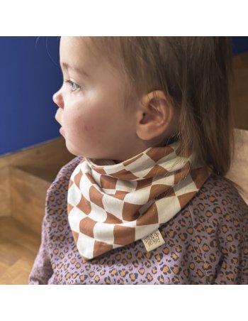 Cache-cou été damier camel...