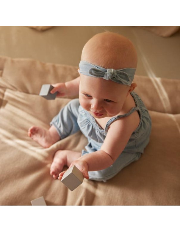 Combinaison jean + bandeau fille Combinaison jean + bandeau fille