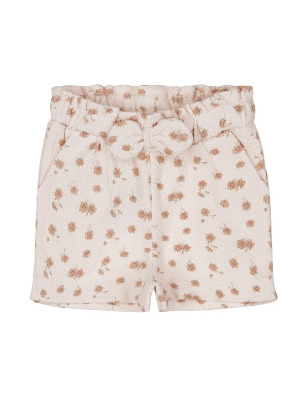 Short fille flowers
