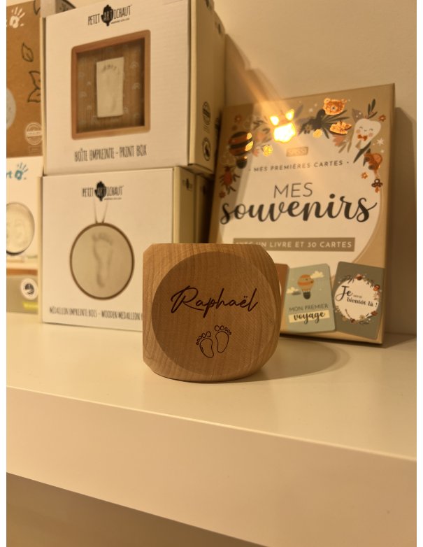 Cube naissance en bois gravé cadeau naissance personnalisé