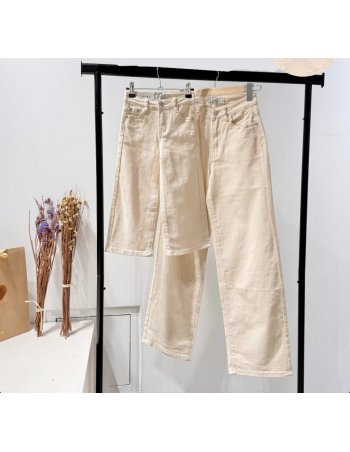 Jean large BEIGE avec coeur...