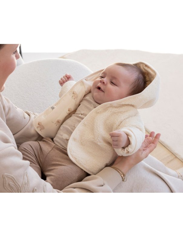 Veste réversible en peluche avec... Veste réversible en peluche avec...
