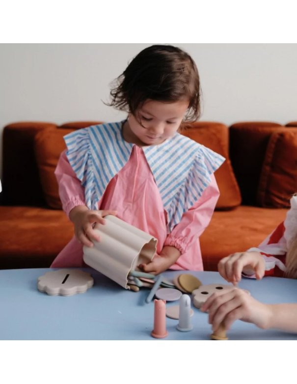 Jeu du tri des couleurs et des formes...