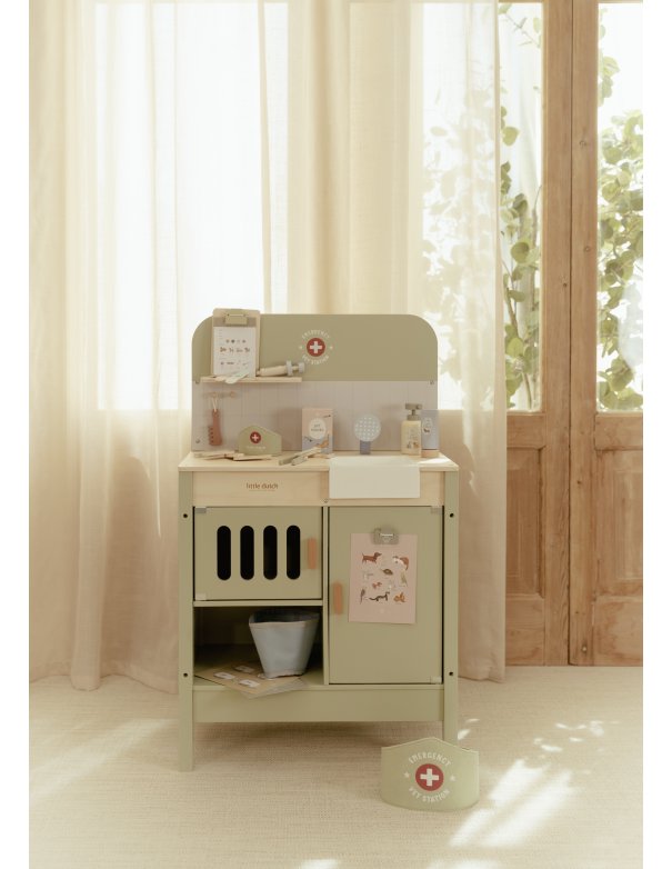 Cabinet de vétérinaire en bois -... Cabinet de vétérinaire en bois -...