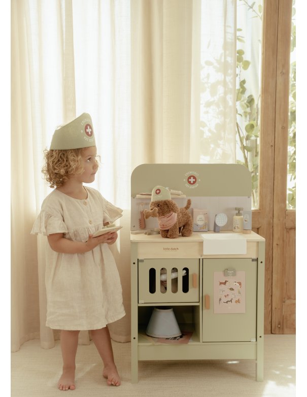 Cabinet de vétérinaire en bois -... Cabinet de vétérinaire en bois -...