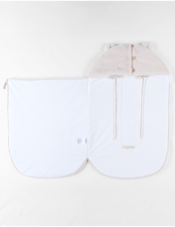 Nid d'ange, Jersey et fausse fourrure...