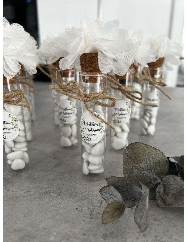 Fiole de dragées avec fleur de tulle