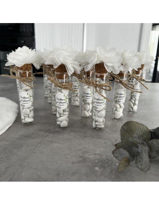 Fiole de dragées avec fleur de tulle