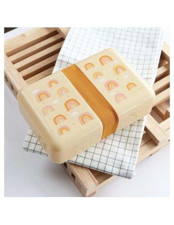 Boîte à goûter arc-en-ciel 2