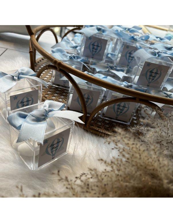 Dragées en boîte cubique thème montgolfière