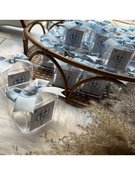 Dragées en boîte cubique thème montgolfière