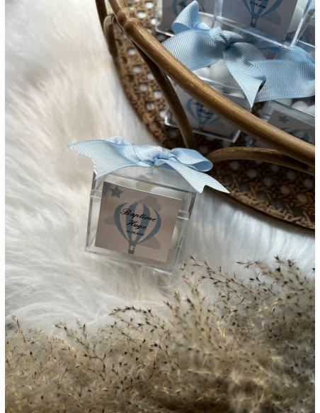 Dragées en boîte cubique thème montgolfière