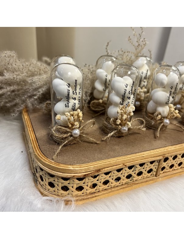 Dragée en fiole en verre