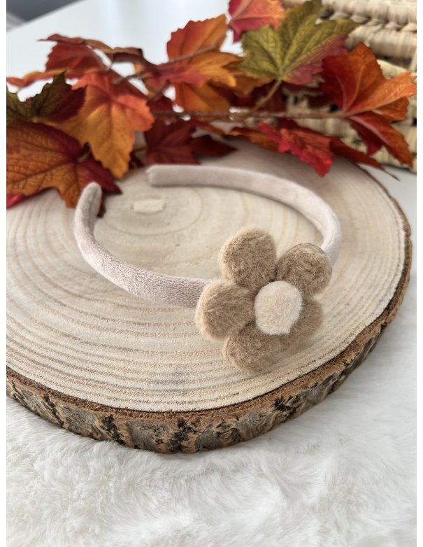 Diadème fleur doudou nude