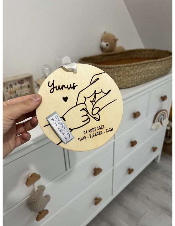 Carte en bois personnalisée pour bracelet de naissance