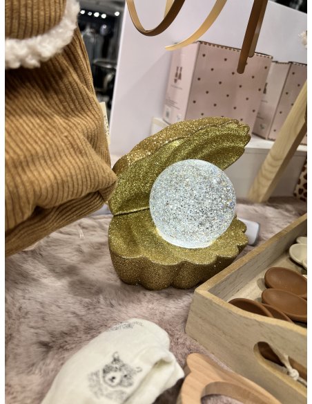 Lampe coquillage à paillettes dorées
