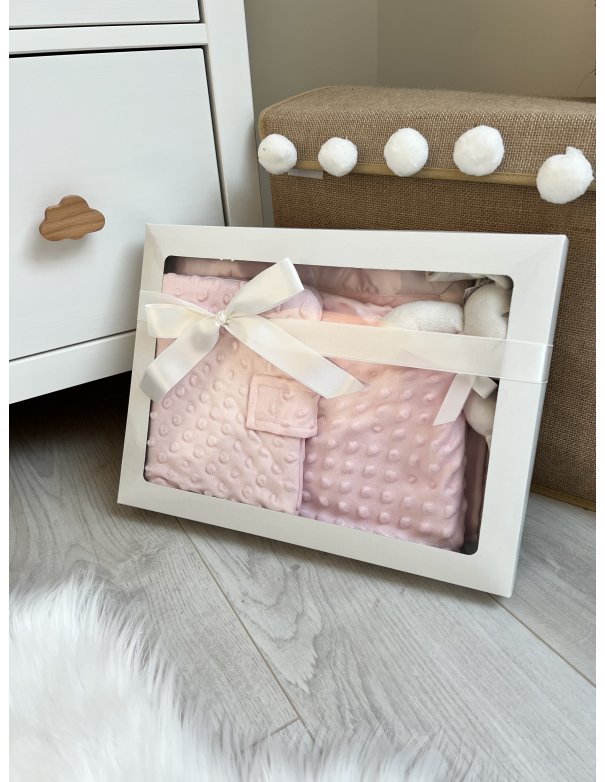 Coffret cadeau naissance personnalisé