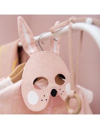 Cape et masque - Mrs. Rabbit 2