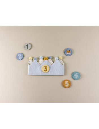 Couronne d'anniversaire avec chiffres bleu 2