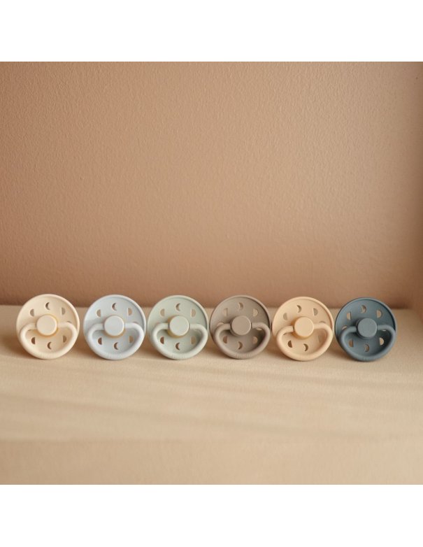 Tétine FRIGG Moon latex T2 (6-18...