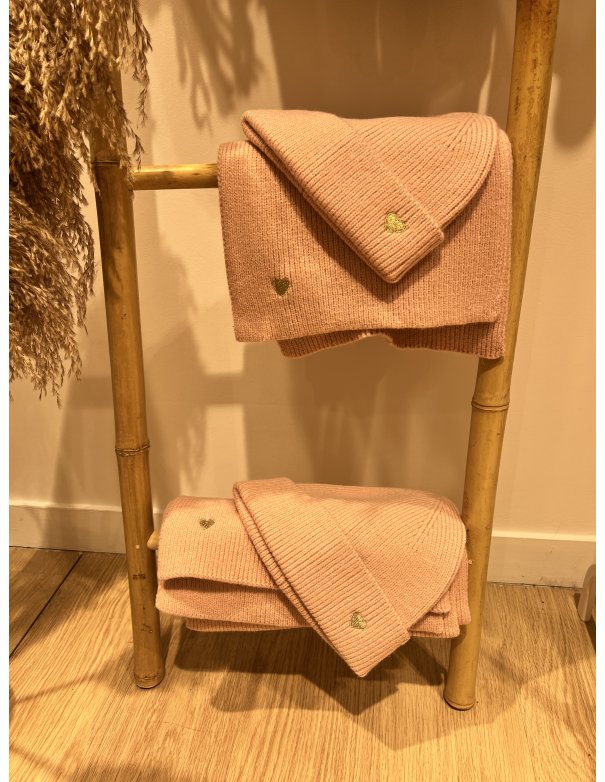 Ensemble bonnet + écharpe coeur  ROSE